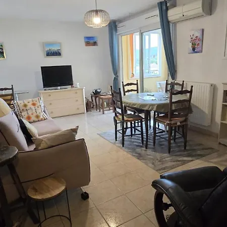Le Bellevue Appartement Au Calme Avec Piscine Frejus * Fréjus
